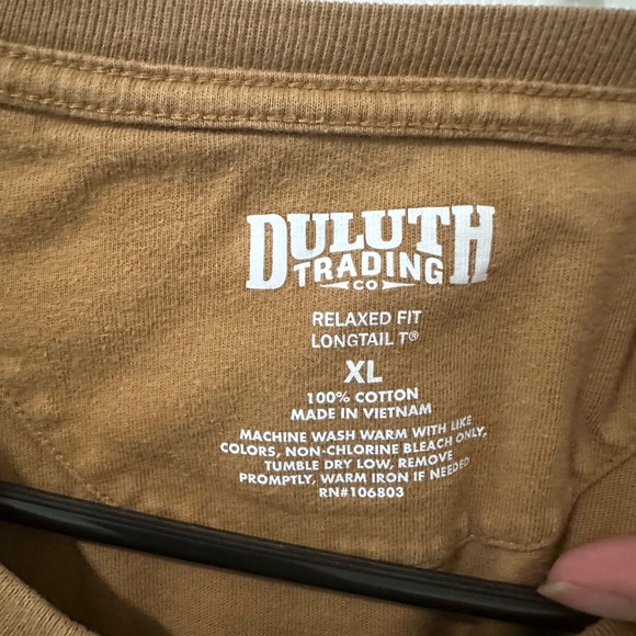 Duluth Trading Co Men's Tan Short Sleeve Tee - Picture 2 of 5